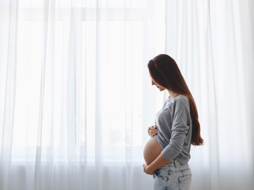 Pregnant people, pregnant women, Covid-19, vaccine hesitancy