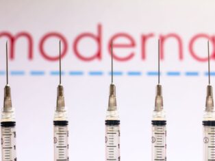 Moderna set to start human trials of experimental mRNA HIV vaccine